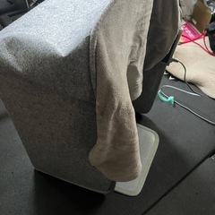 遠赤外線デスクヒーター　足元温めるの画像