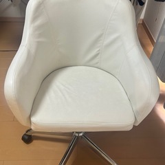 イス　チェア　高さ調整の画像