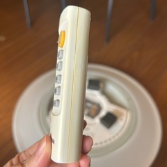 決まりました🙇‍♀️4💡【閉館ホテル特売】LEDシーリングライト（リモコン付き／直径44cm）✨LED一体型タイプ！2つありますの画像