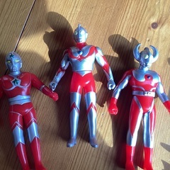 ウルトラマンシリーズ塩ビフィギュアの画像