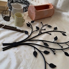 小物　雑貨　フラワーアレンジメント　壁掛け　置物  10点の画像