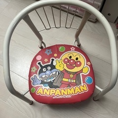子供用椅子　アンパンマン椅子の画像