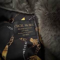 【美品】セシルマクビーアウターの画像