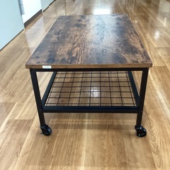 キャスター付きセンターテーブル【町田市再生家具】252324の画像