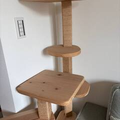 【ねこハウスシリーズ】据え置き型キャットタワー　杉と桧の無垢材　TYPE3ーA麻紐柱仕様　基本セットの画像