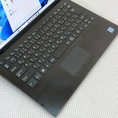 Windows11 第8世代CPU搭載 超軽量 ★ VAIO Pro PG VJPG11C12N Core i7-8550U(1.8G/4C/8T) メモリ16GB SSD256GB フルHD液晶の画像