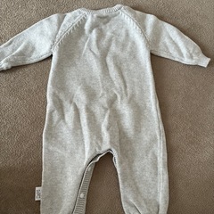 ハートのロンパースの画像