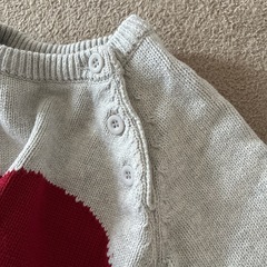 ハートのロンパースの画像