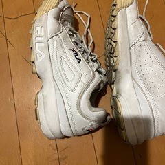 スニーカー
の画像