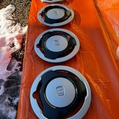 終了【ホンダ】12インチ用ホイルキャップ4枚（現状渡し）の画像