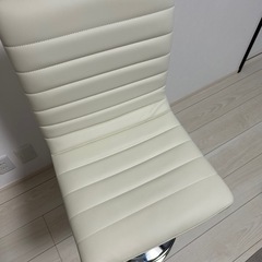 カウンターチェアの画像