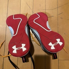 スニーカー
の画像