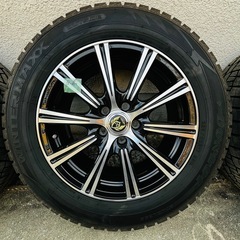 スタッドレスタイヤ　アルファード30系で使用。の画像