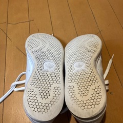 スニーカー
の画像