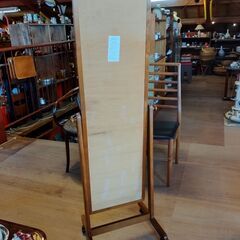 全身鏡 スタンドミラー キャスター付き 姿見 木製　/UJｰ1372 2Fの画像