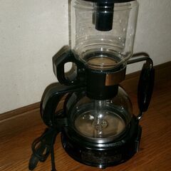 電気式サイフォン式コーヒーメーカー（サンヨー製）の画像