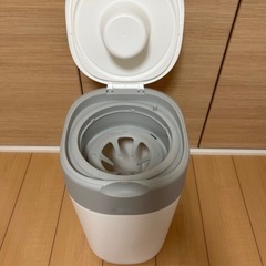 Combi 強力防臭抗菌オムツポットポイテックの画像