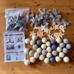 クリスマスツリー　LEDライト付き　120cmの画像