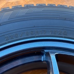 スタッドレスタイヤ  17インチ  の画像