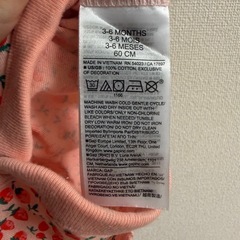 GAP フラワープリントロンパース 新生児用の画像