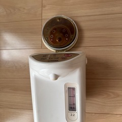 電気ポットの画像