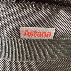 ASTANA カメラバッグの画像