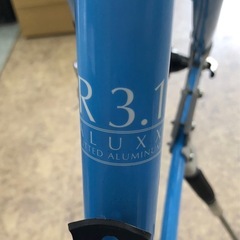 ジャイアント ESCAPE R3.1 クロスバイク 28インチ  【11105141】の画像