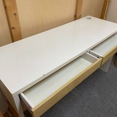 メイク台、作業台の画像