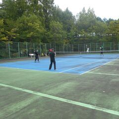 土日にガシガシテニス　桜ケ丘。評定