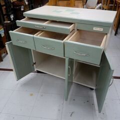 使用感あり カントリー調 ミドルレンジボード 幅88cm キャスター付き 食器棚 キッチンカウンター レンジ台 キッチン収納 収納家具 苫小牧西店の画像