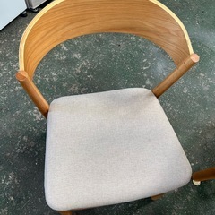 🌸二人掛けダイニングテーブル✅椅子2個🚘配達可能の画像