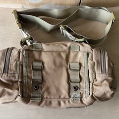 タクティカルバッグ　カメラバッグの画像
