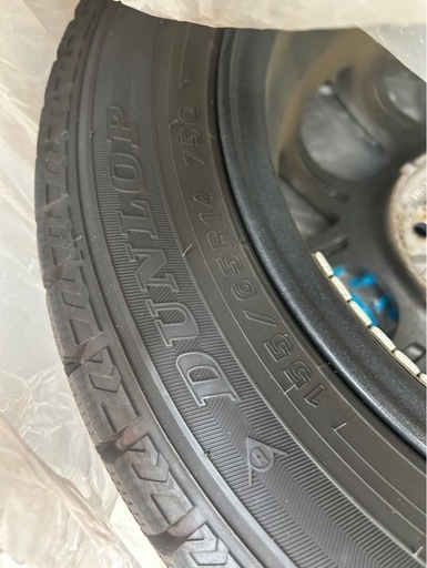 軽四スノータイヤ・スタッドレスタイヤ　155/65R14