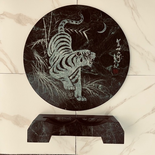 大理石製虎彫刻置物 (まさ) 尾張旭のインテリア雑貨/小物《置物