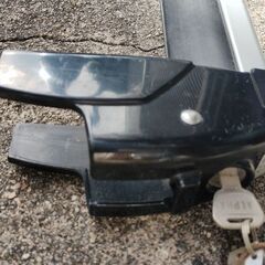 旧ハスラー用のベースキャリア+スキー&スノーボードアタッチメントの画像