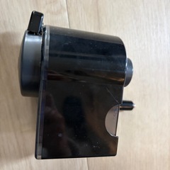 風船用？の空気入れと鉛筆けずり
の画像