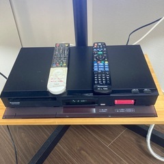 SHARP AQUOS 40型液晶テレビ+ Panasonic BDレコーダーセットの画像