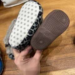 幼児、靴、スニーカー、サンダルの画像