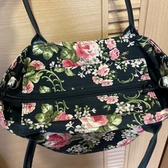 ローラアシュレイ　手提げバッグの画像