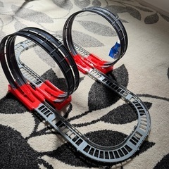 おもちゃ2セット/トマスきかんしゃとミニカーの画像