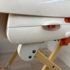 combi  ハイローチェアの画像