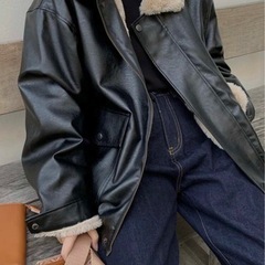 オーバーサイズレザームートンジャケットの画像