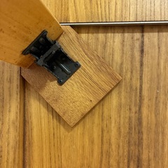 折り畳みテーブルの画像