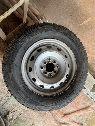スタッドレス185/70R14ダンロップ4本