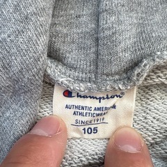 チャンピオン 105サイズ　パーカーの画像