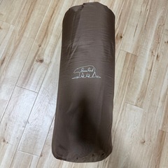 キャンプ用エアマット　シングルサイズ　日本製ぶらんブランドの画像