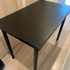 IKEA 机の画像