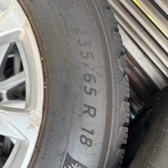 レクサスLX用スタッドレスタイヤの画像