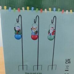 新品 コストコ クリスマスソーラーライト スティック型 3個セット 屋外使用 スノーマン トナカイ サンタ 庭 ガーデン 飾り付け 札幌 西野店の画像