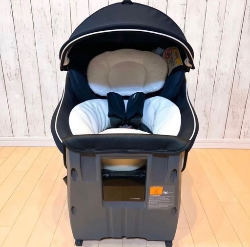 19000→15000円　コンビ　チャイルドシート